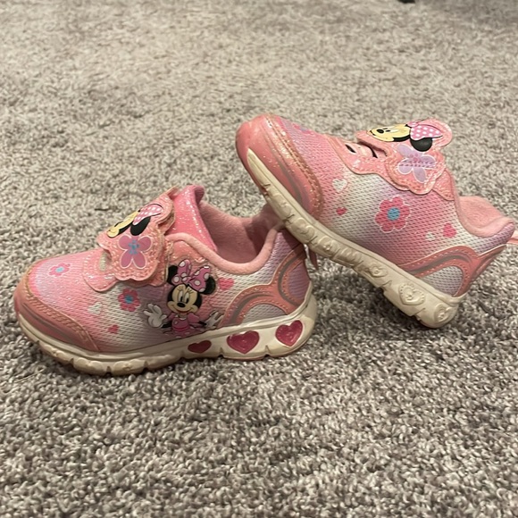 Disney junior minnie sneakers - Picture 2 of 5